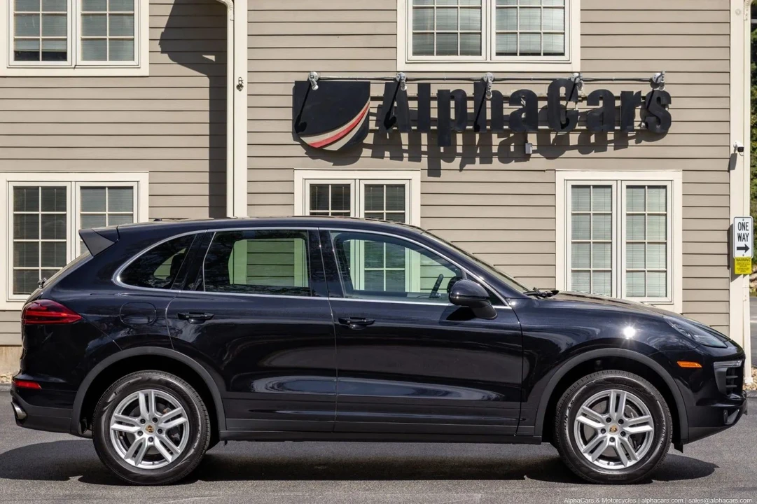 2016 Porsche 958 Cayenne - Image 5 of 31
