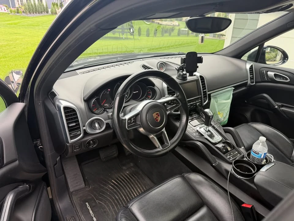 2016 Porsche 958 Cayenne - Image 5 of 11
