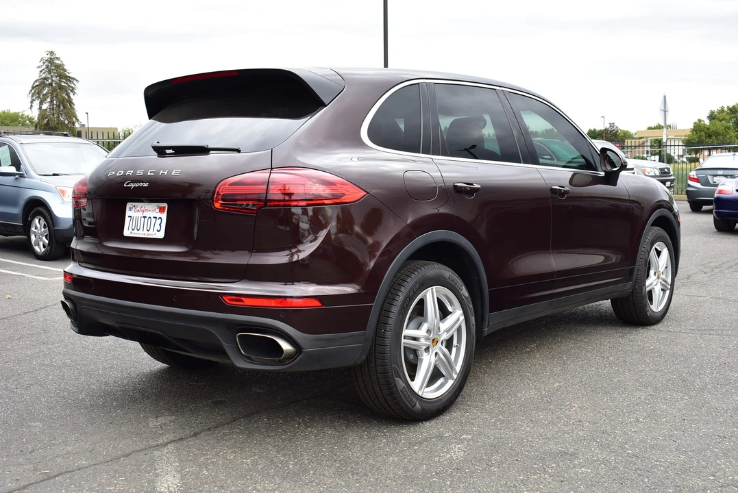 2016 Porsche 958 Cayenne Diesel - Image 11 of 31