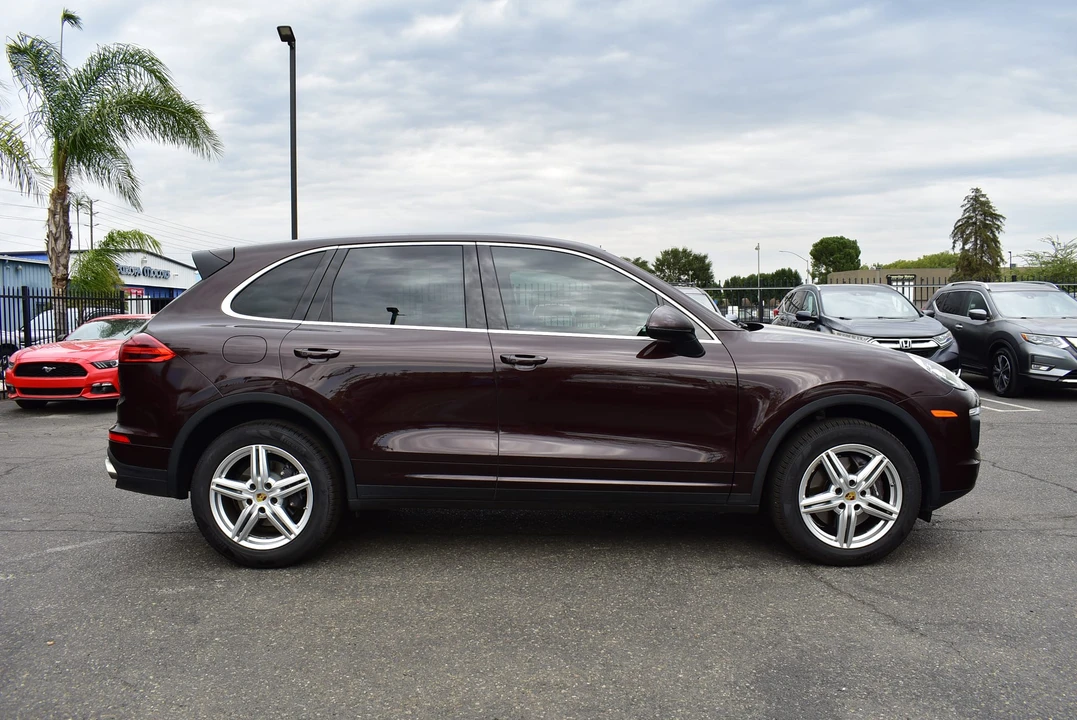 2016 Porsche 958 Cayenne Diesel - Image 8 of 31