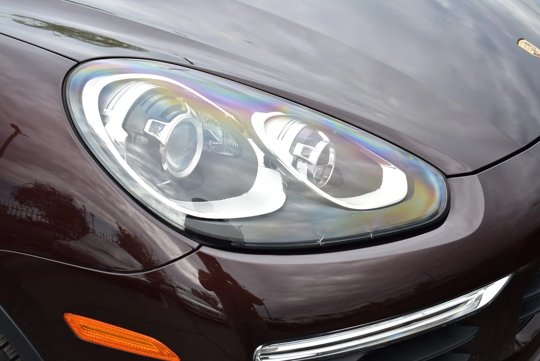 2016 Porsche 958 Cayenne Diesel - Image 29 of 31