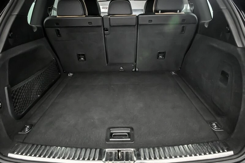 2016 Porsche 958 Cayenne - Image 14 of 21