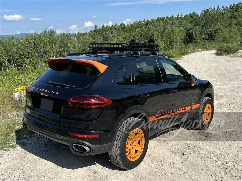 2016 Porsche 958 Cayenne - Image 3 of 5