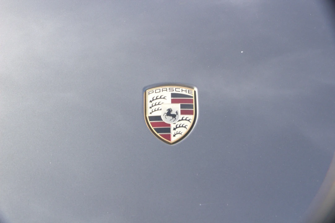 2016 Porsche 958 Cayenne - Image 19 of 30
