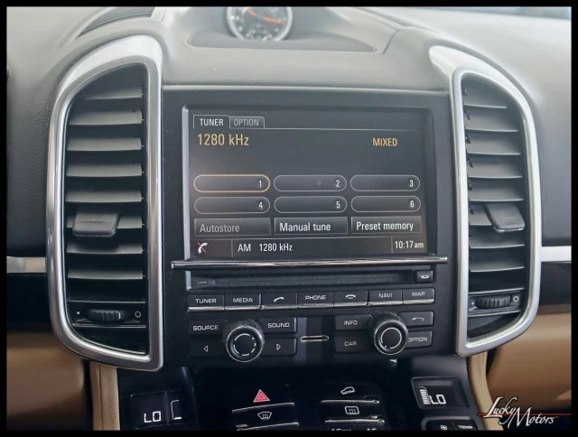 2016 Porsche 958 Cayenne - Image 17 of 31