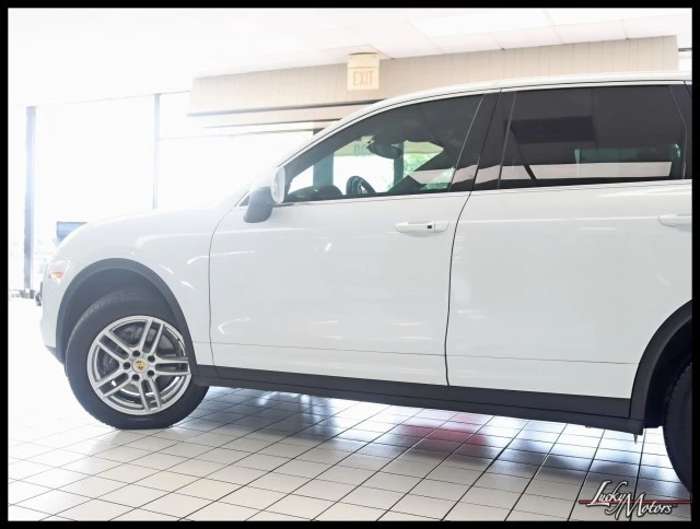 2016 Porsche 958 Cayenne - Image 9 of 31