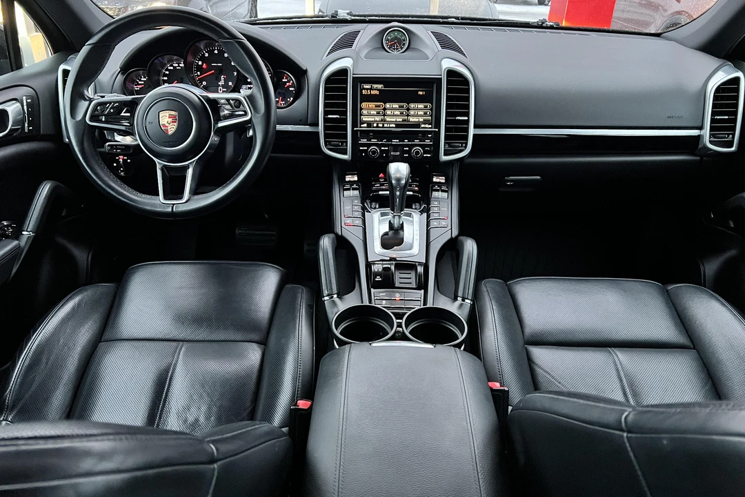 2016 Porsche 958 Cayenne - Image 30 of 31