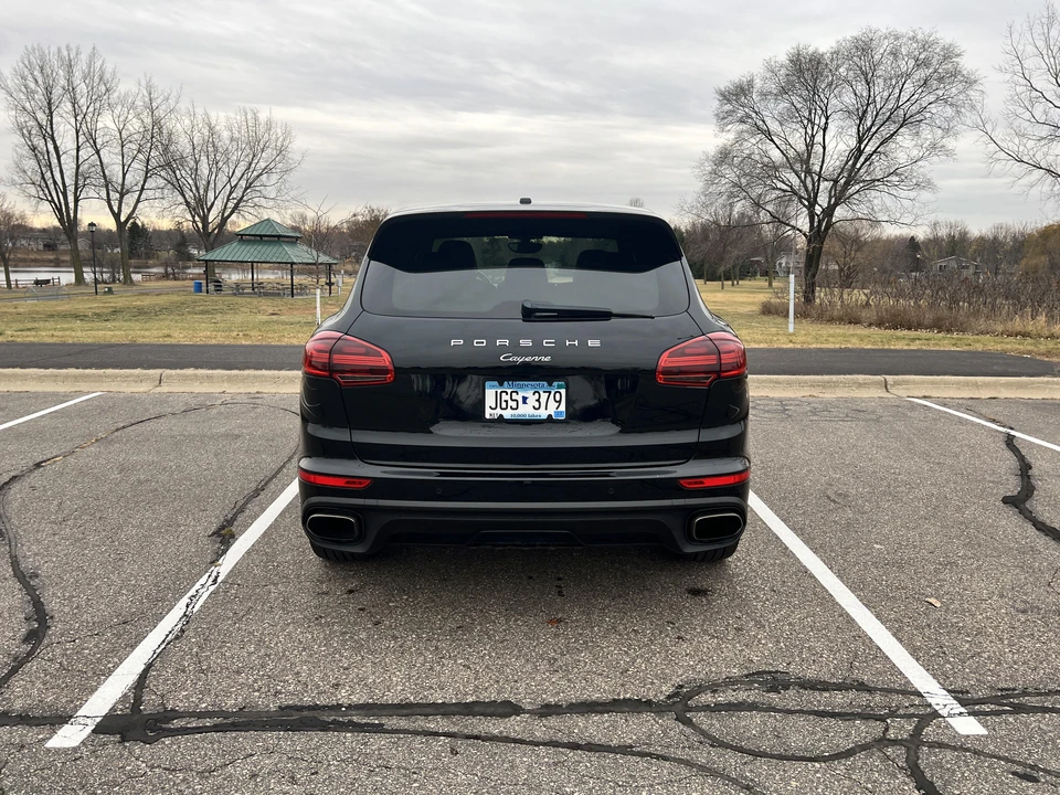 2016 Porsche 958 Cayenne - Image 12 of 31