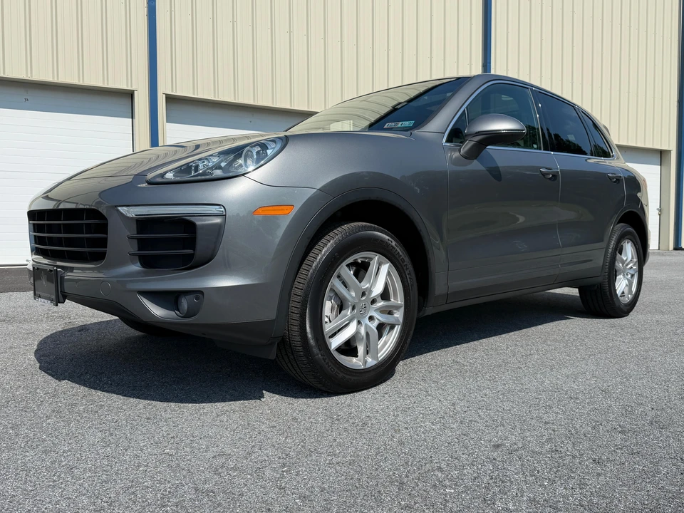 2016 Porsche 958 Cayenne - Image 27 of 31