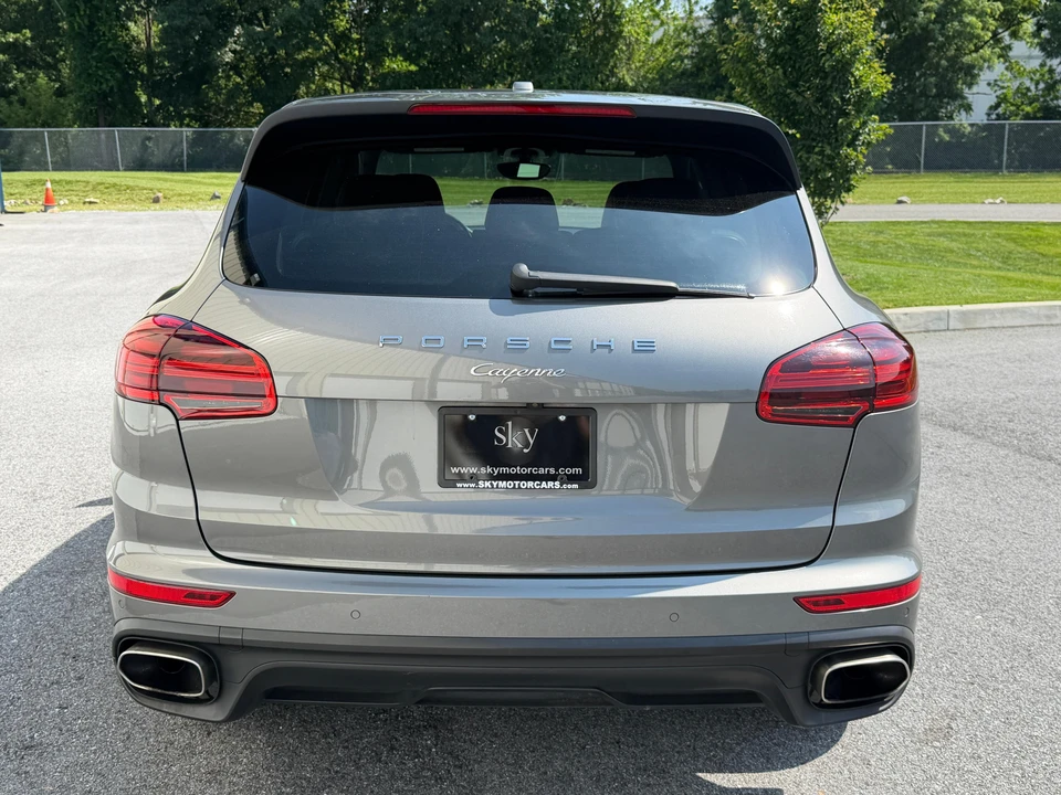 2016 Porsche 958 Cayenne - Image 30 of 31