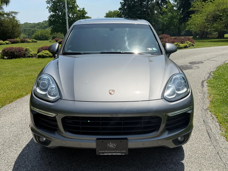 2016 Porsche 958 Cayenne - Image 10 of 31