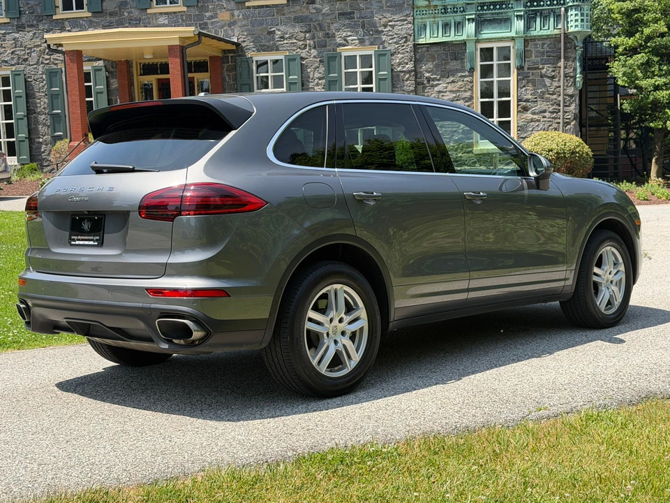 2016 Porsche 958 Cayenne - Image 19 of 31