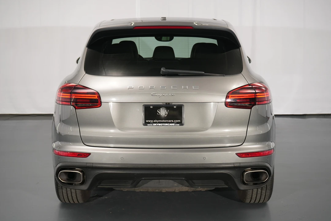 2016 Porsche 958 Cayenne - Image 8 of 31