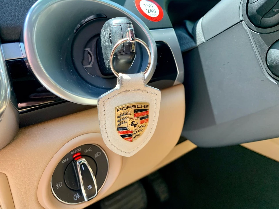 2016 Porsche 958 Cayenne - Image 6 of 11