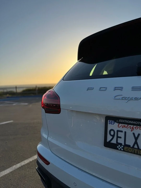 2016 Porsche 958 Cayenne - Image 12 of 12