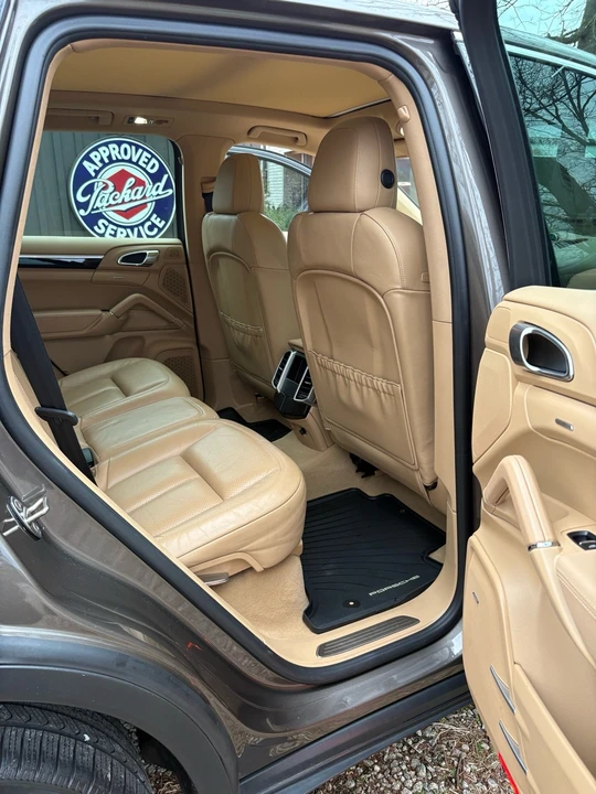 2016 Porsche 958 Cayenne - Image 15 of 21