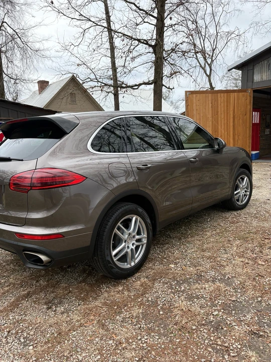 2016 Porsche 958 Cayenne - Image 3 of 21