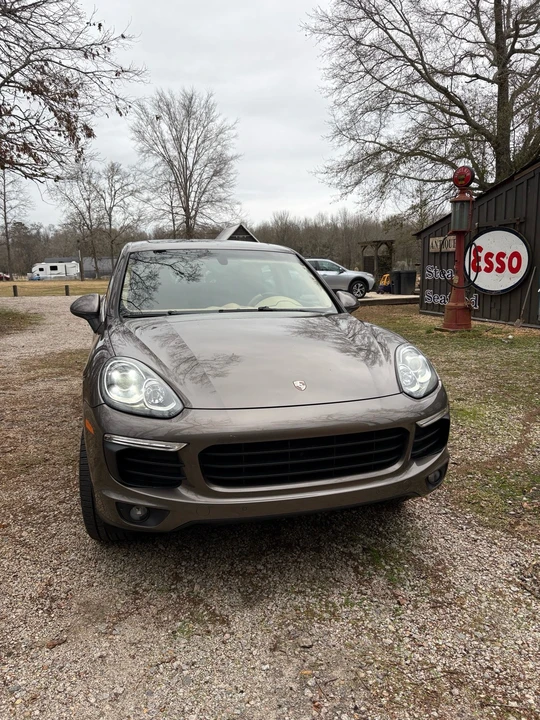 2016 Porsche 958 Cayenne - Image 2 of 21