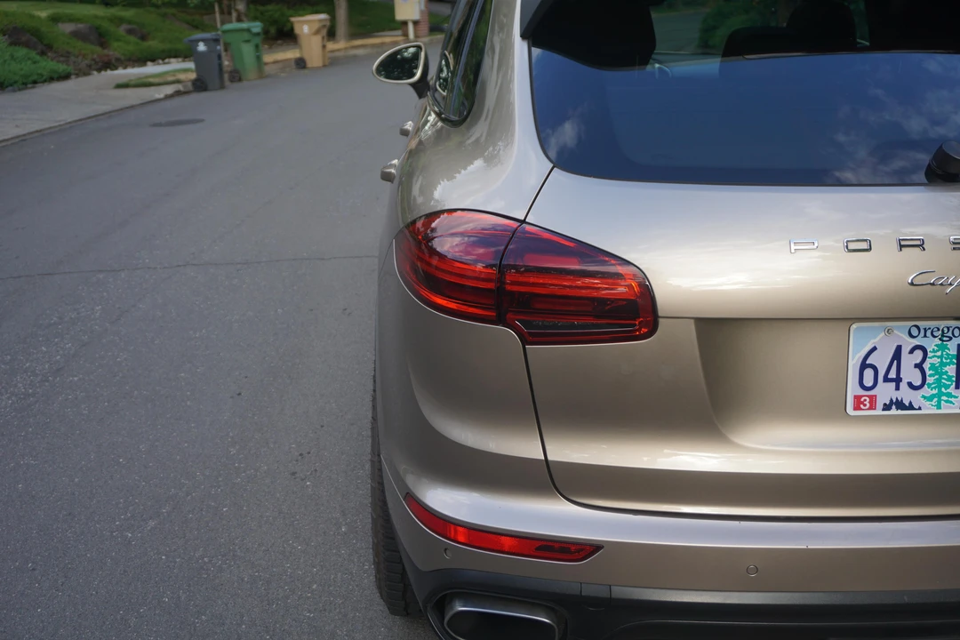 2016 Porsche 958 Cayenne - Image 15 of 31