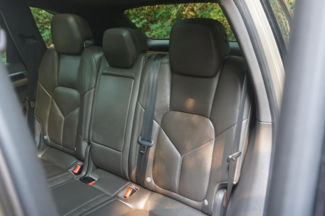 2016 Porsche 958 Cayenne - Image 30 of 31