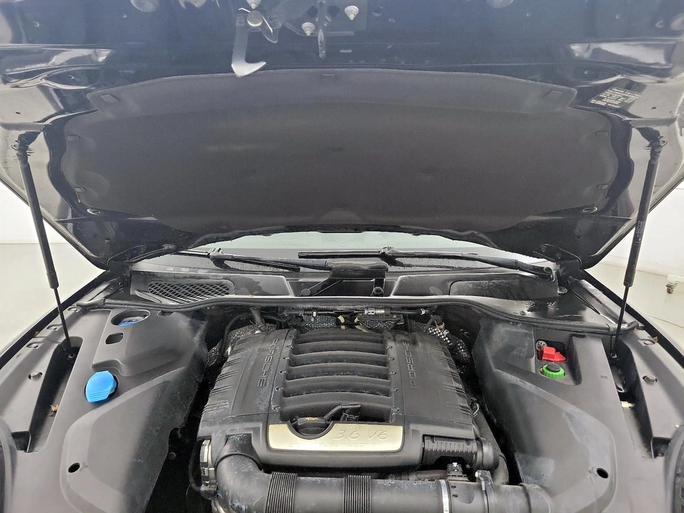2016 Porsche 958 Cayenne - Image 22 of 26