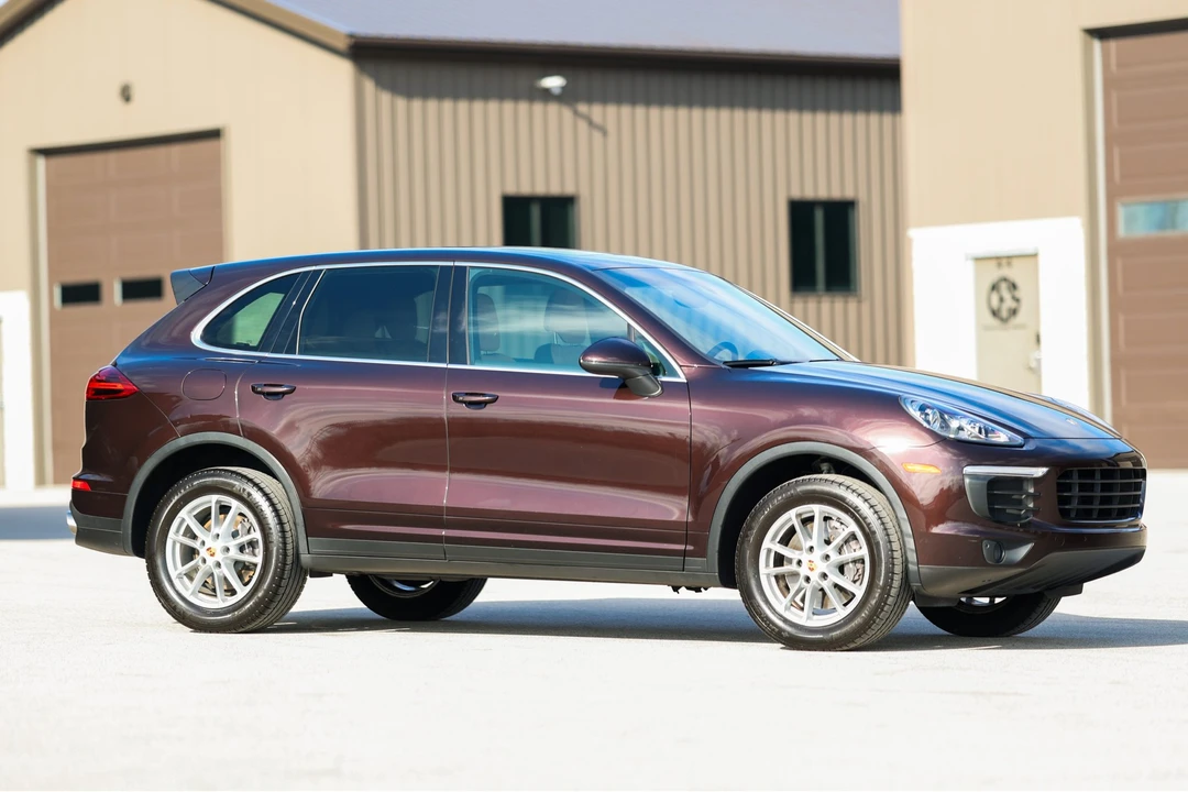 2016 Porsche 958 Cayenne - Image 17 of 31