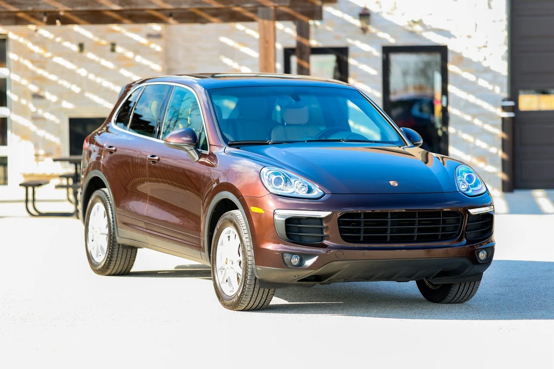 2016 Porsche 958 Cayenne - Image 26 of 31