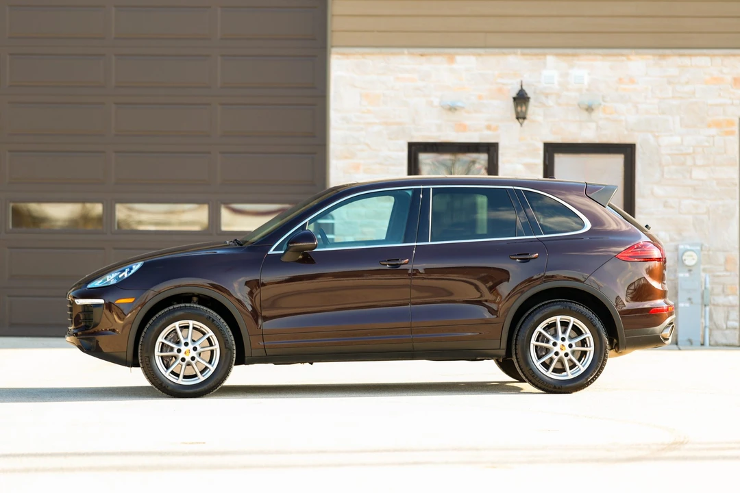 2016 Porsche 958 Cayenne - Image 7 of 31