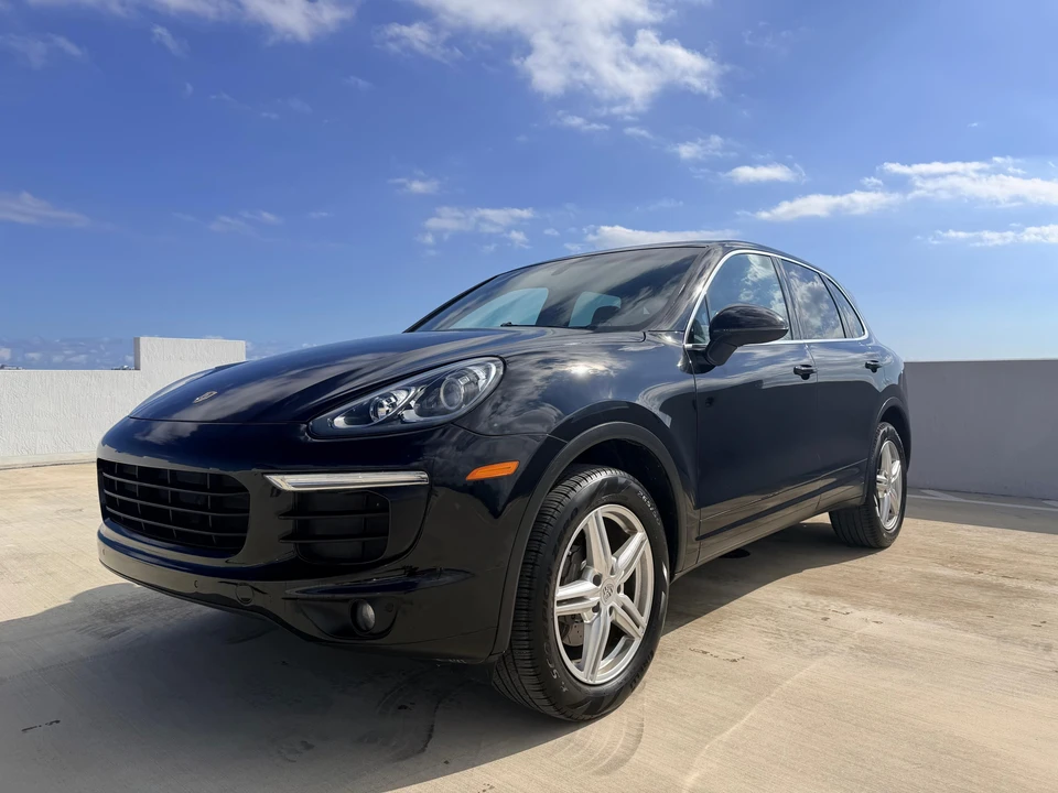 2016 Porsche 958 Cayenne - Image 8 of 31