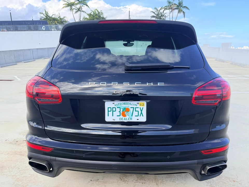 2016 Porsche 958 Cayenne - Image 18 of 31