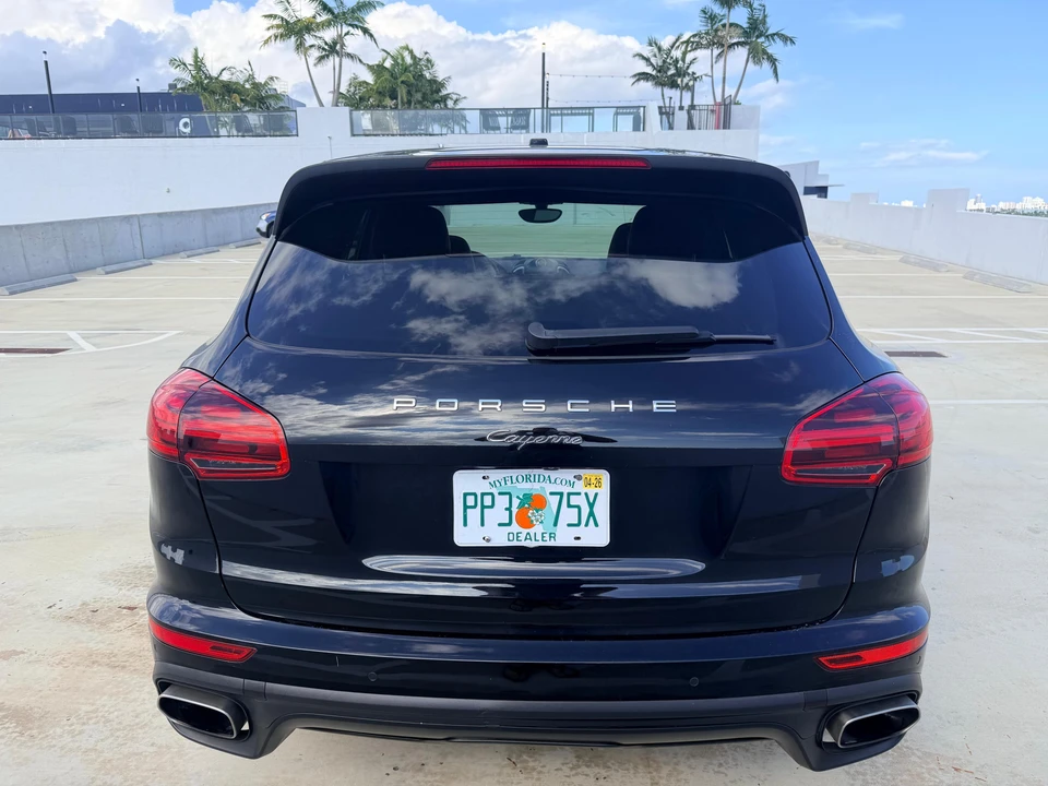 2016 Porsche 958 Cayenne - Image 17 of 31