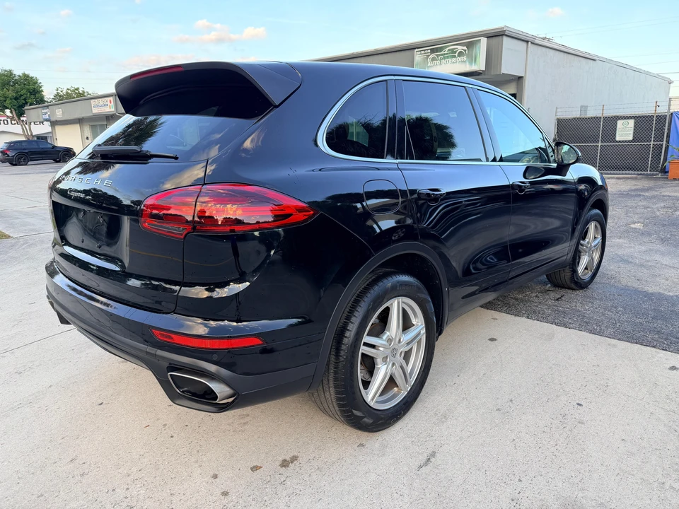 2016 Porsche 958 Cayenne - Image 19 of 31