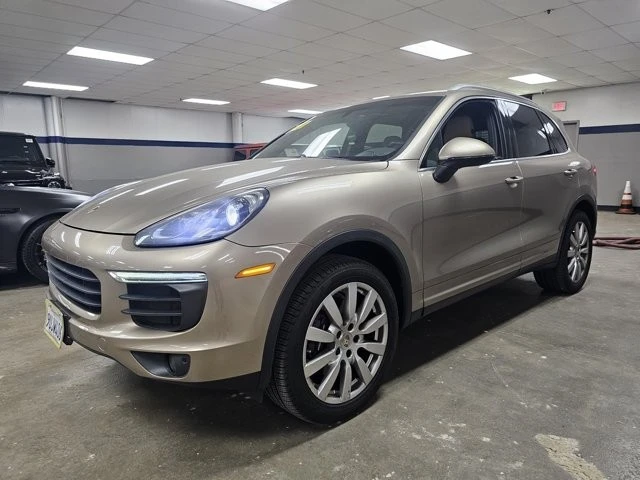 2016 Porsche 958 Cayenne - Image 4 of 12
