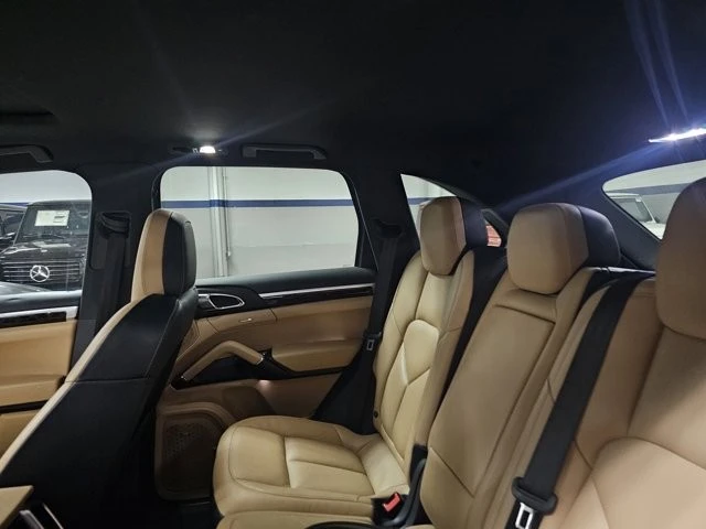 2016 Porsche 958 Cayenne - Image 8 of 12