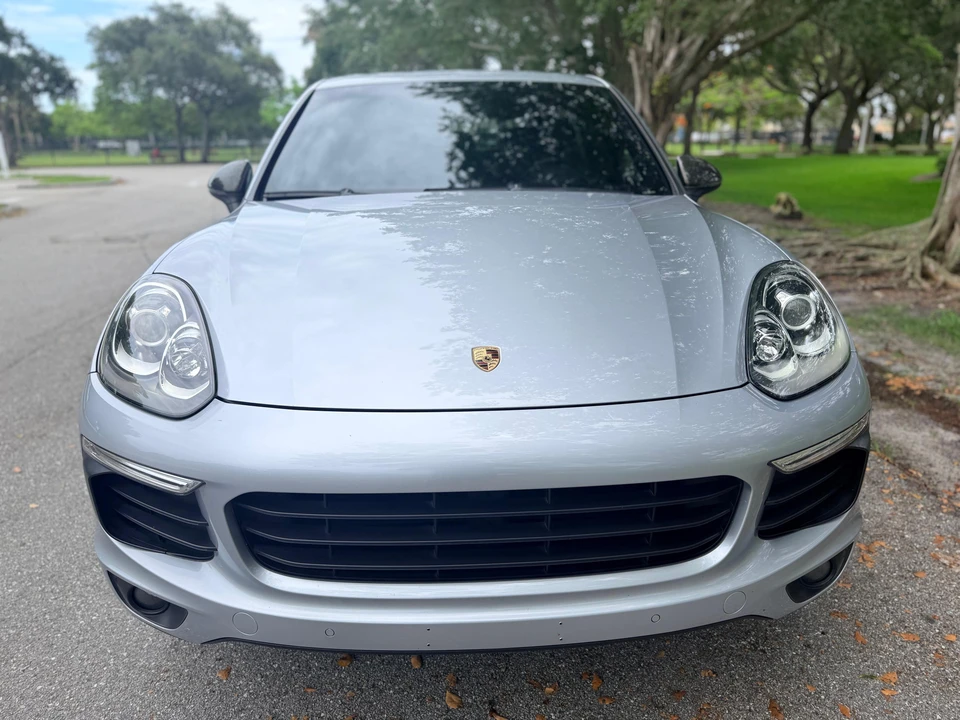 2016 Porsche 958 Cayenne - Image 8 of 31