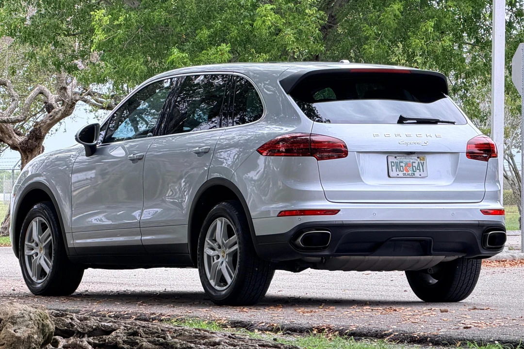 2016 Porsche 958 Cayenne - Image 4 of 31