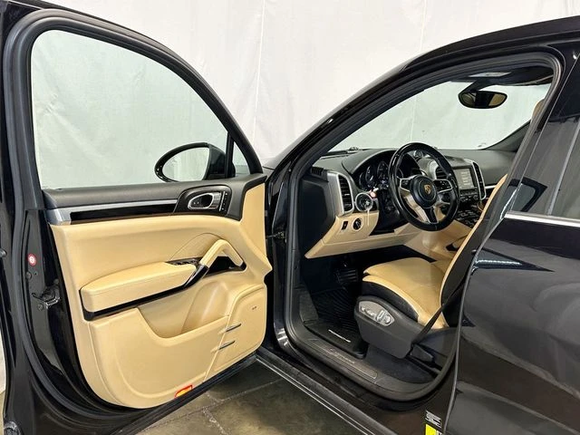 2016 Porsche 958 Cayenne - Image 15 of 31