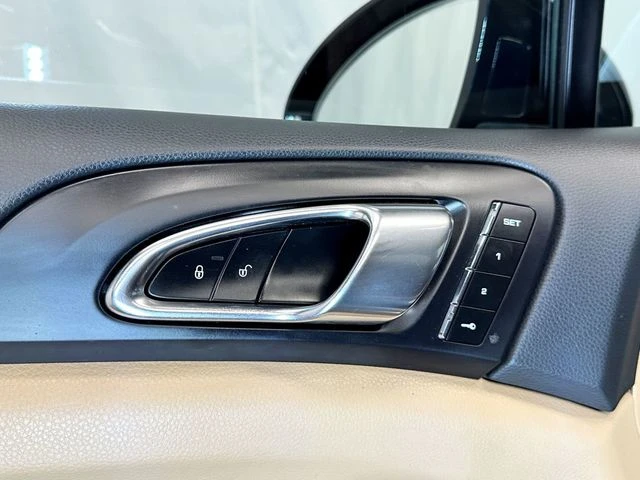 2016 Porsche 958 Cayenne - Image 17 of 31