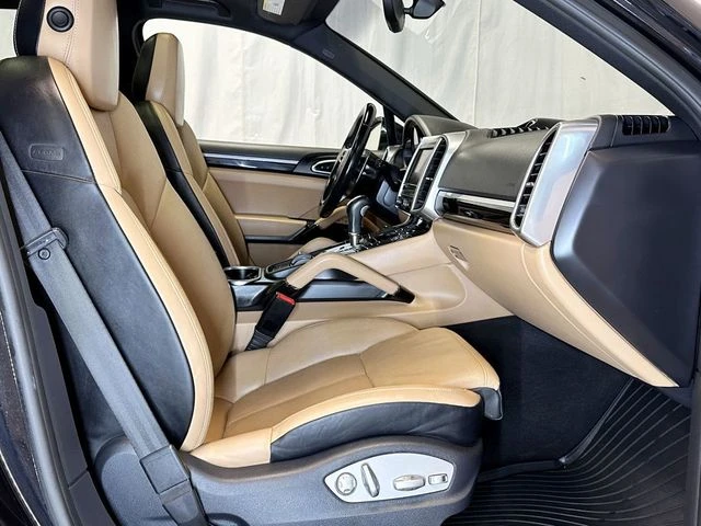 2016 Porsche 958 Cayenne - Image 20 of 31