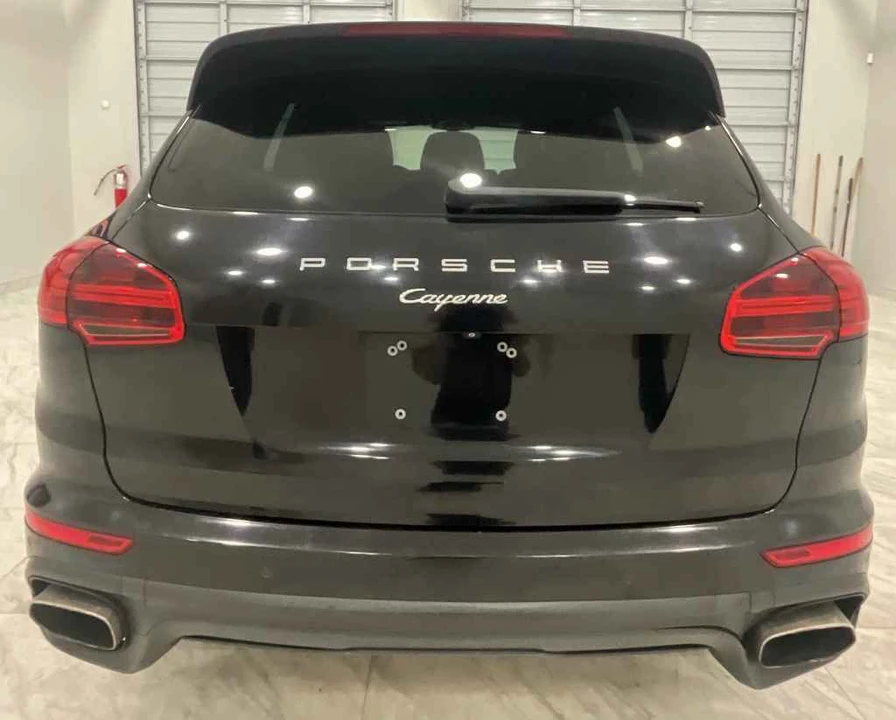 2016 Porsche 958 Cayenne - Image 5 of 24