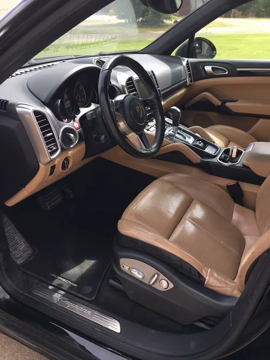 2016 Porsche 958 Cayenne - Image 11 of 19