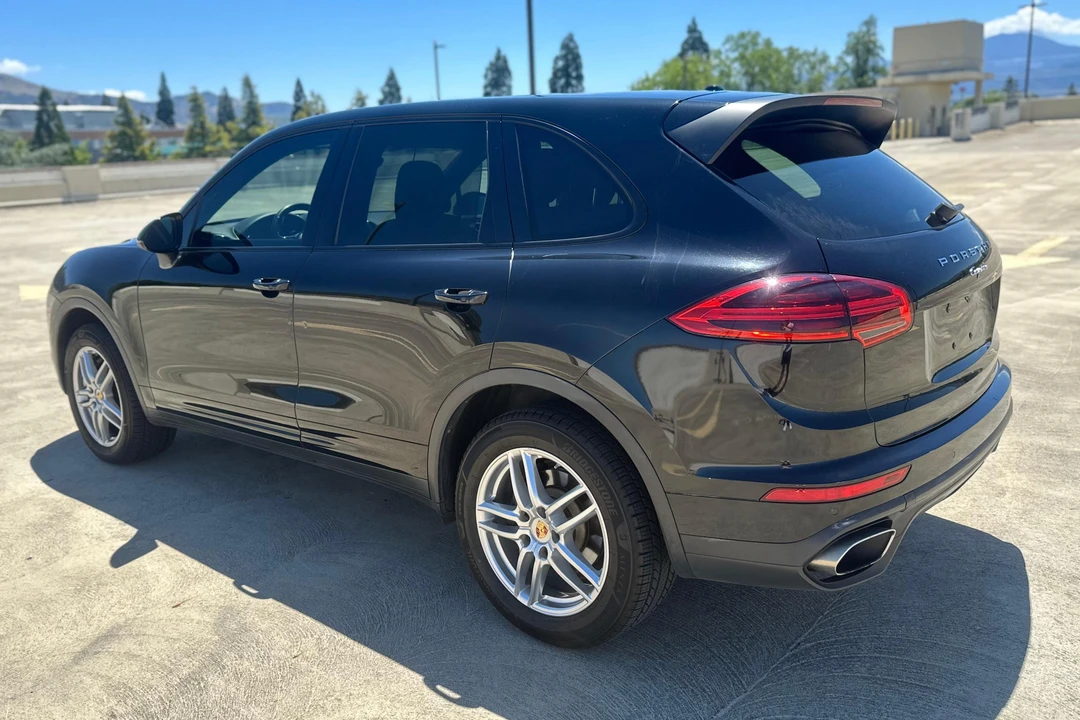 2016 Porsche 958 Cayenne - Image 4 of 31