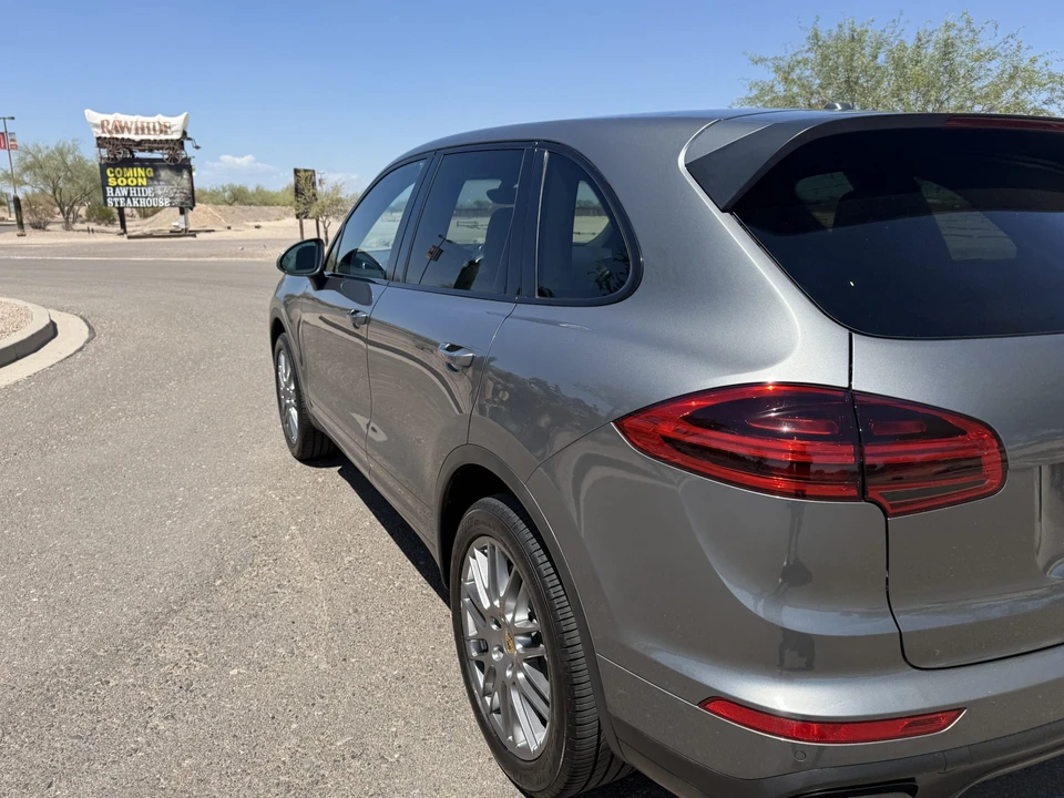2016 Porsche 958 Cayenne - Image 27 of 31