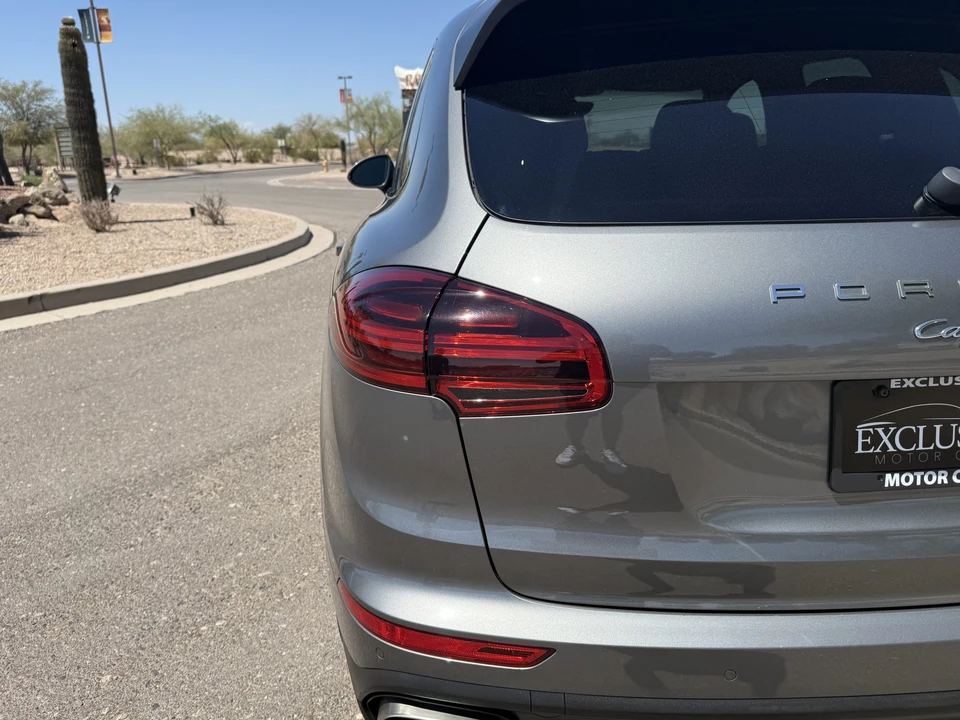 2016 Porsche 958 Cayenne - Image 25 of 31