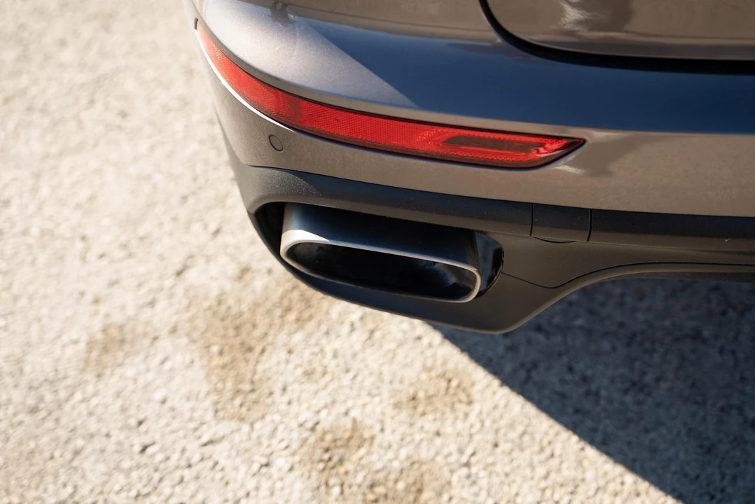 2016 Porsche 958 Cayenne - Image 28 of 31