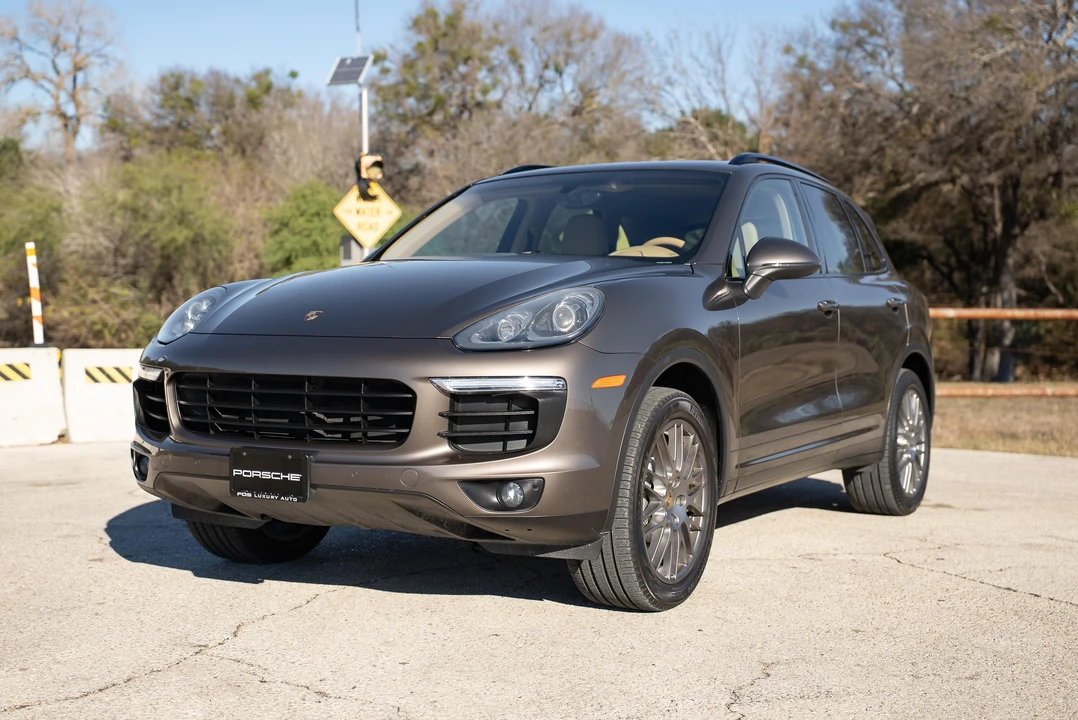 2016 Porsche 958 Cayenne - Image 6 of 31