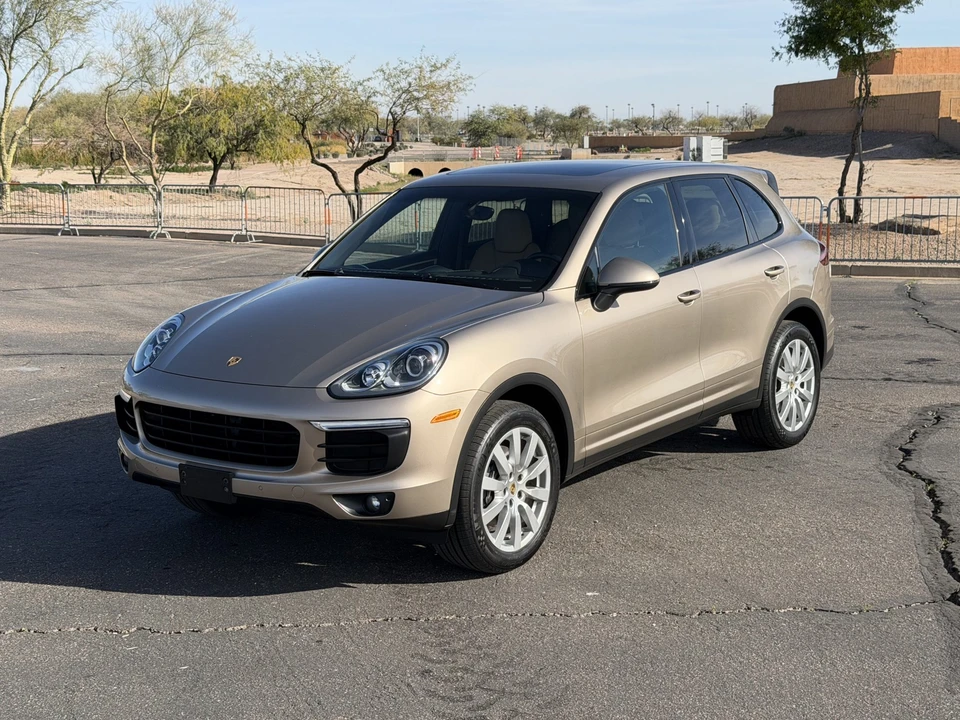 2016 Porsche 958 Cayenne - Image 3 of 31