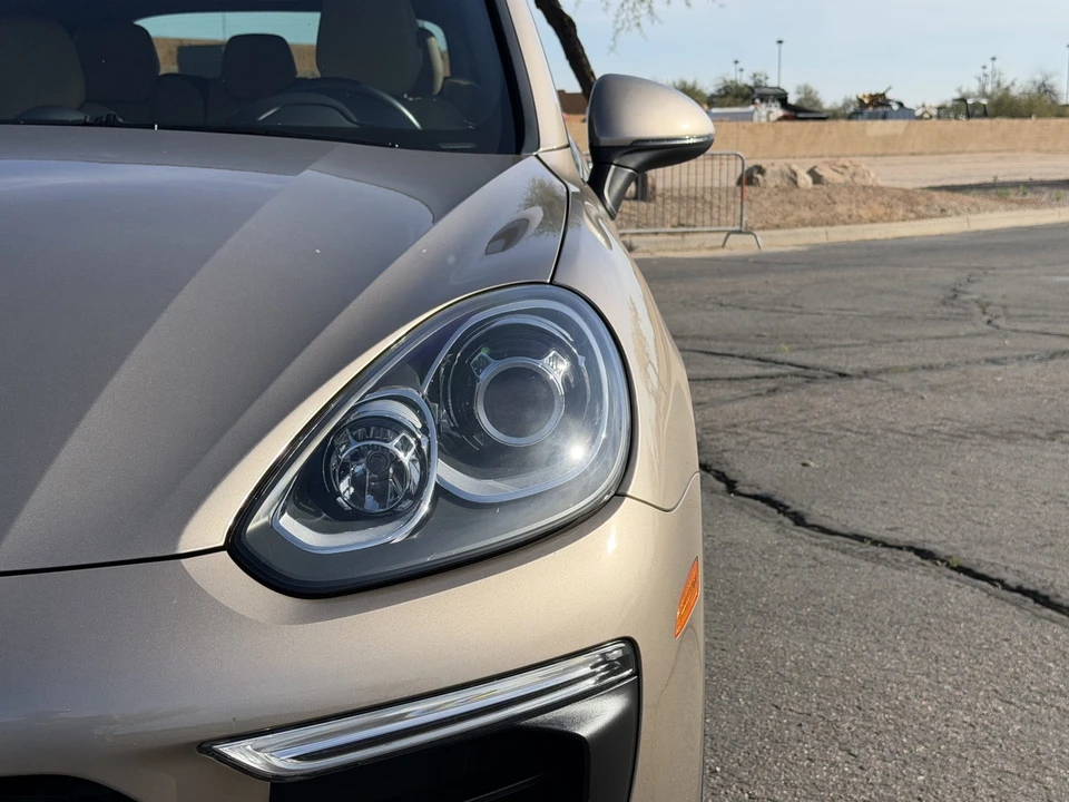 2016 Porsche 958 Cayenne - Image 24 of 31