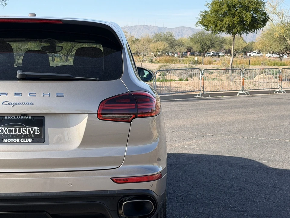 2016 Porsche 958 Cayenne - Image 18 of 31