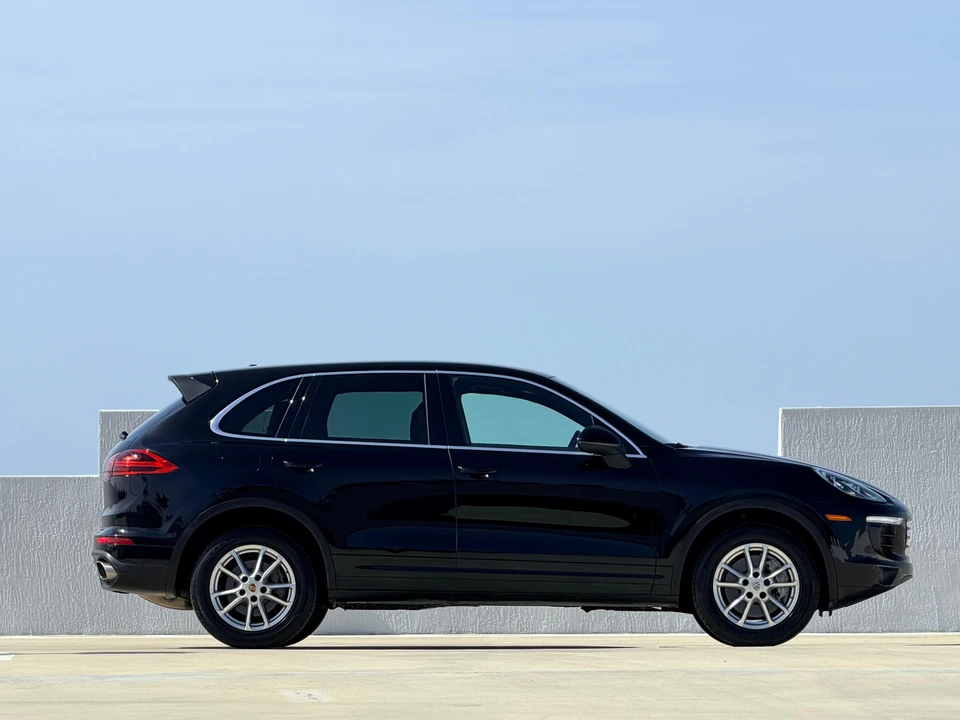 2016 Porsche 958 Cayenne - Image 30 of 31
